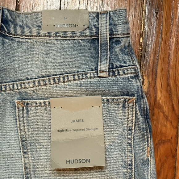 Hudson Jeans High Rise Straight Tapered Leg Light Wash Distressed Size 26 New - Picture 9 of 10